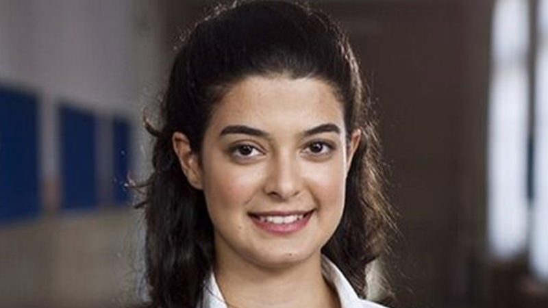 Arka Sıradakiler
